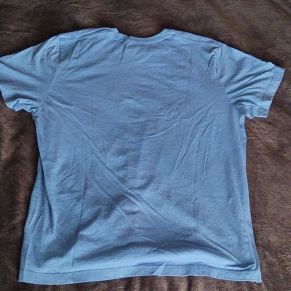 Bud light T - Picture 2 of 2